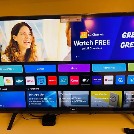 Luxurious 5star Retreat On Westports Main Street Villa *